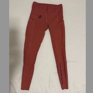 Lululemon Peloton Leggings Size 6 Great Condition